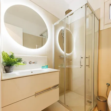 Bravissimo Calderers La Serp, View Over Onyar River * Χιρόνα