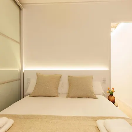 Апартаменты Bravissimo Calderers La Serp, View Over Onyar River