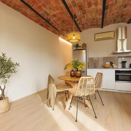 Bravissimo Calderers La Serp, View Over Onyar River Апартаменты